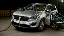 NHTSA Side impact test of the 2019 Kia Sorento