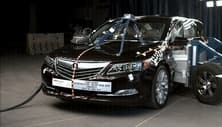 NHTSA Side impact test of the 2019 Acura RLX
