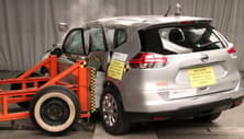 NHTSA Side impact test of the 2019 Nissan Rogue