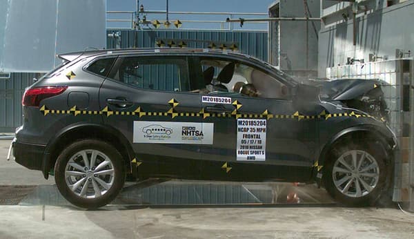 NHTSA Frontal impact test of the 2019 Nissan Rogue Sport