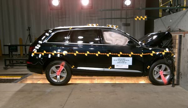 NHTSA Frontal impact test of the 2019 Audi Q7