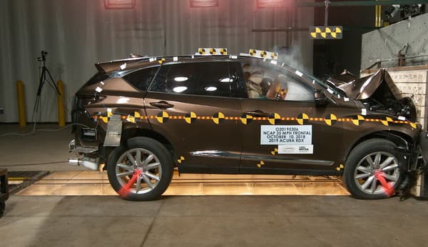NHTSA Frontal impact test of the 2020 Acura RDX