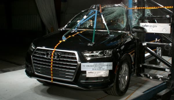 NHTSA Side impact test of the 2020 Audi Q7