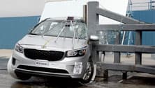 NHTSA Side pole test of the 2021 Kia Sedona