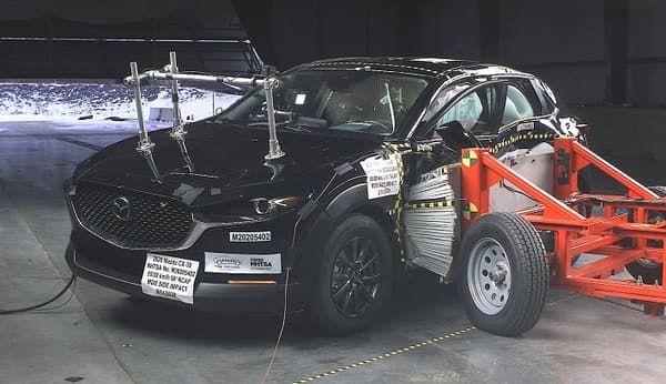 NHTSA Side impact test of the 2021 Mazda CX-30