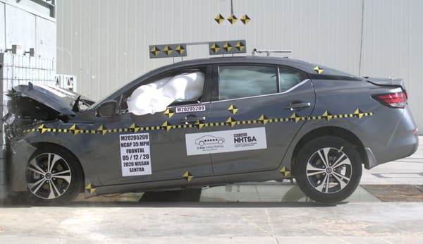 NHTSA Frontal impact test of the 2021 Nissan Sentra