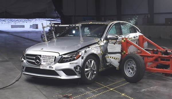 NHTSA Side impact test of the 2021 Mercedes-Benz C-Class