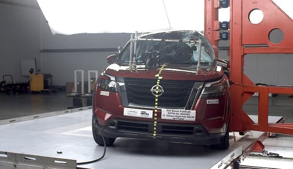 NHTSA Side pole test of the 2022 Nissan Pathfinder