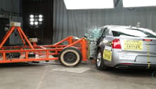 NHTSA Side impact test of the 2022 Chrysler 300