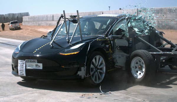 NHTSA Side impact test of the 2022 Tesla Model 3