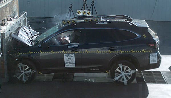 NHTSA Frontal impact test of the 2022 Subaru Outback