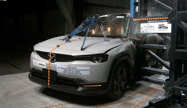 NHTSA Side pole test of the 2022 Mazda MX-30