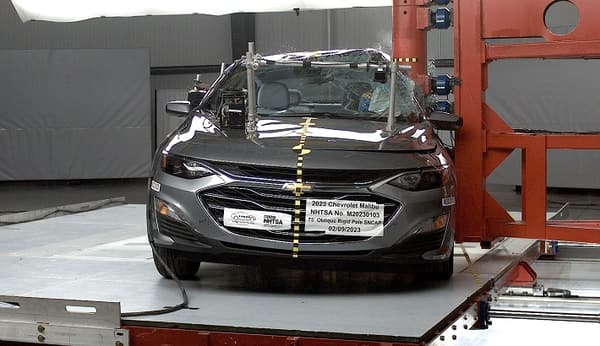 NHTSA Side pole test of the 2023 Chevrolet Malibu