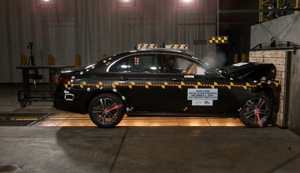 NHTSA Frontal impact test of the 2023 Mercedes-Benz E-Class