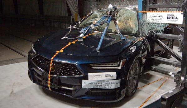 NHTSA Side pole test of the 2024 Acura TLX