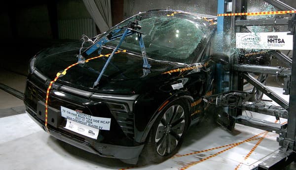 NHTSA Side pole test of the 2025 Chevrolet Blazer EV