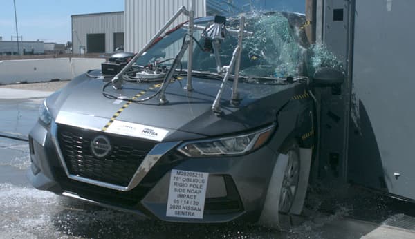 NHTSA Side impact test of the 2025 Nissan Sentra