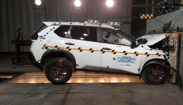 NHTSA Frontal impact test of the 2026 Nissan Rogue