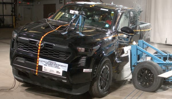 NHTSA Frontal impact test of the 2026 Toyota Tacoma Hybrid