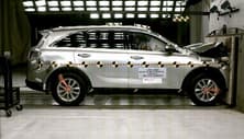 NHTSA crash test of the 2019 Kia Sorento