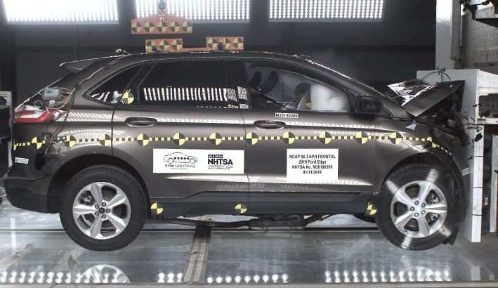 NHTSA crash test of the 2020 Ford Edge