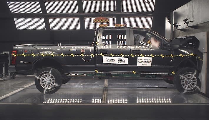 NHTSA crash test of the 2020 Ford F-250 Tremor