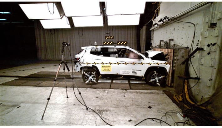 NHTSA crash test of the 2022 Jeep Compass