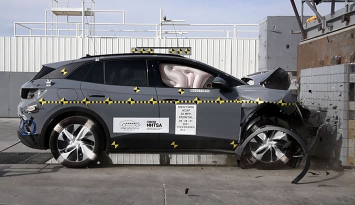 NHTSA crash test of the 2023 Volkswagen ID.4
