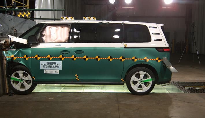 NHTSA crash test of the 2025 Volkswagen Id.Buzz
