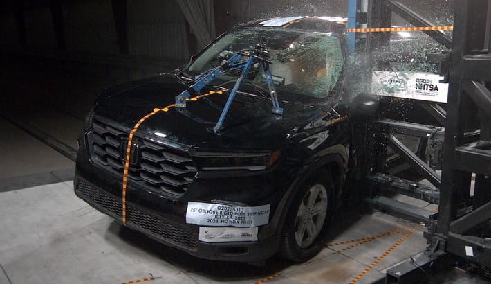 NHTSA crash test of the 2026 Honda Passport