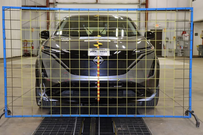 NHTSA crash test of the 2026 Nissan Ariya