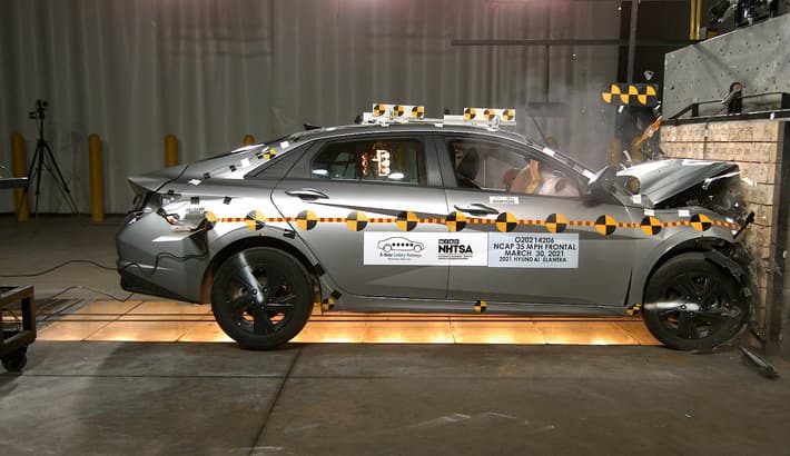 NHTSA crash test of the 2026 Hyundai Elantra