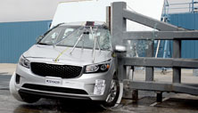 NHTSA Side pole test of the 2019 Kia Sedona