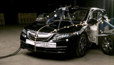 NHTSA Side impact test of the 2019 Acura Tlx