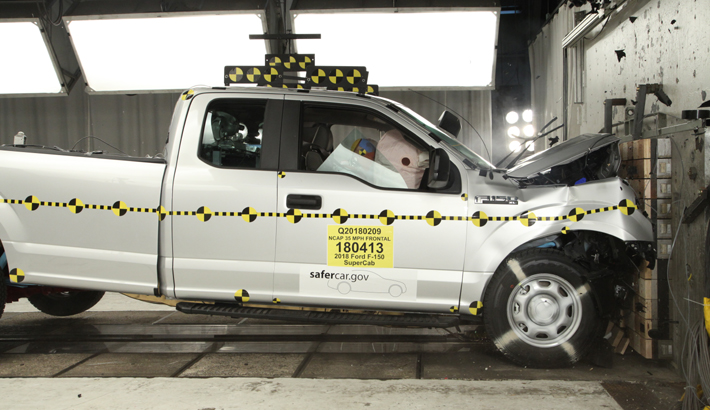 NHTSA crash test of the 2019 Ford F-150