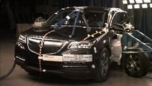 NHTSA Side impact test of the 2019 Acura Mdx