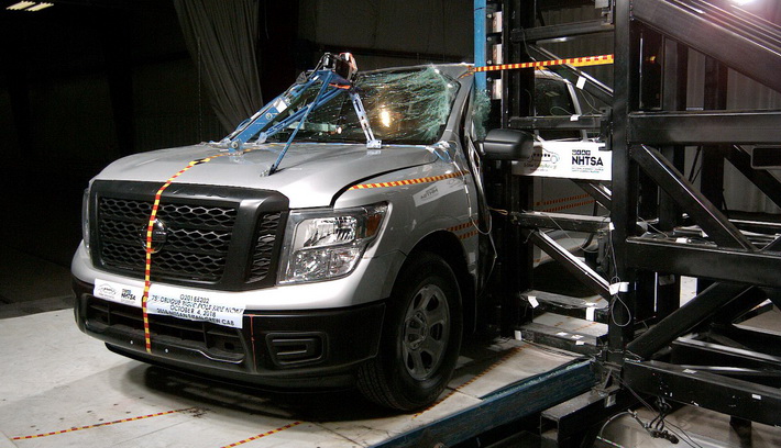 NHTSA Side pole test of the 2019 Nissan Titan