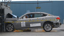 NHTSA crash test of the 2019 Infiniti Q70