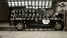 NHTSA crash test of the 2019 Chrysler Pacifica