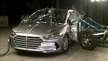 NHTSA Side impact test of the 2019 Hyundai Elantra