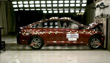 NHTSA crash test of the 2019 Hyundai Sonata