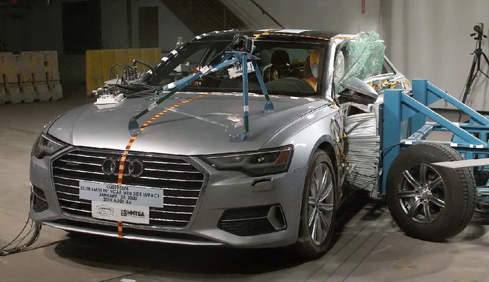 NHTSA Side impact test of the 2019 Audi A6
