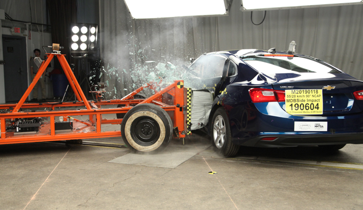 NHTSA Side impact test of the 2019 Chevrolet Malibu