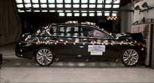 NHTSA crash test of the 2020 Acura Rlx