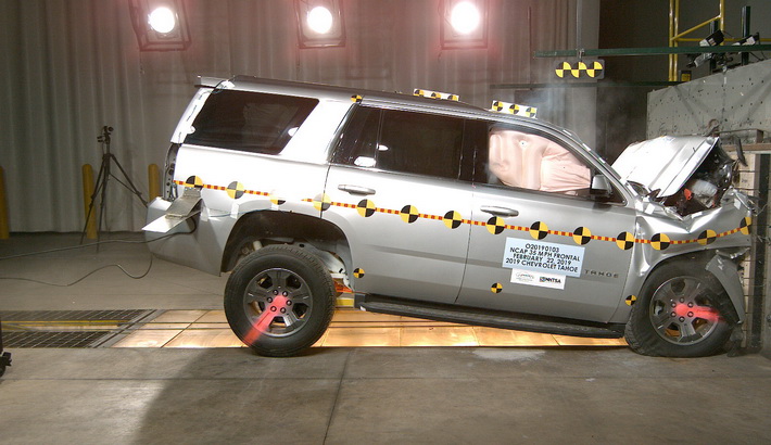 NHTSA crash test of the 2020 Chevrolet Tahoe