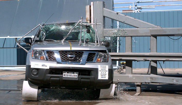 NHTSA Side pole test of the 2019 Nissan Frontier