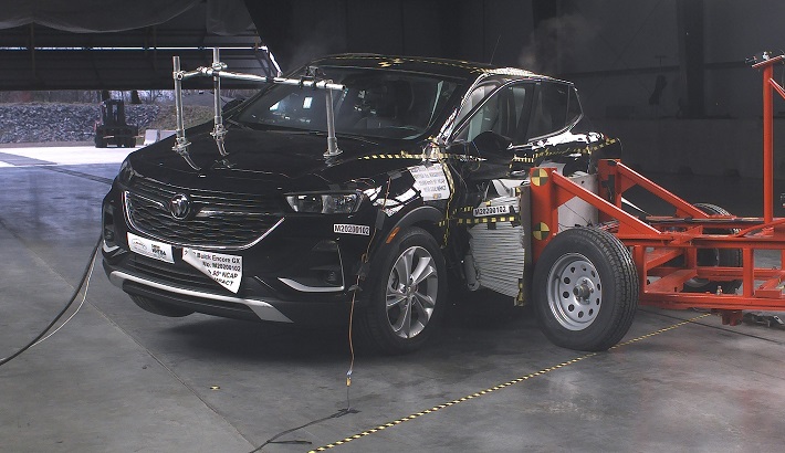 NHTSA Side impact test of the 2020 Buick Encore GX