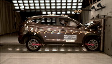 NHTSA crash test of the 2020 Hyundai Tucson