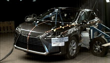 NHTSA Side impact test of the 2020 Lexus RX 350