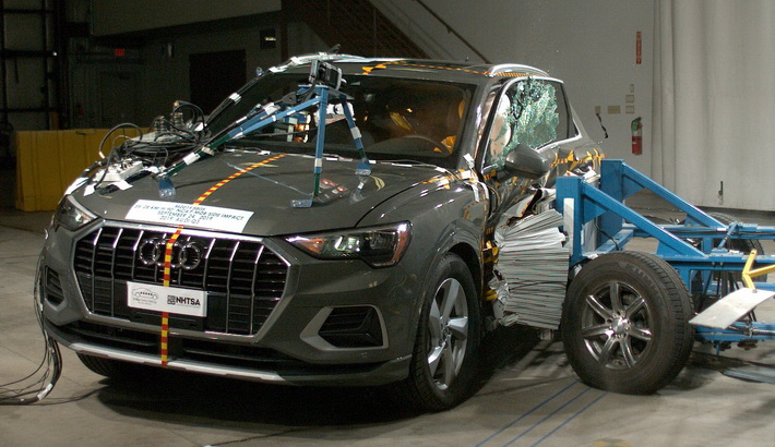 NHTSA Side impact test of the 2020 Audi Q3